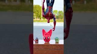 Spider Man That's Not Your Head | Marvel Toys