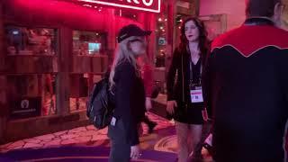 Adult Entertainment Expo 2019 - Day 1 - fans line to the expo, opening, walk through the hotel