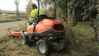 Husqvarna P 525D flail mower in action