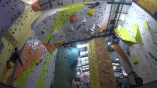 Richard Byrom sends 6a+ on the Overhanging Lead Wall @ the Reach in London