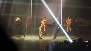 AIVD Fancam - 2NE1 I'm The Best at 2NE1 Welcome Back in Jakarta Day 2 23.11.2024