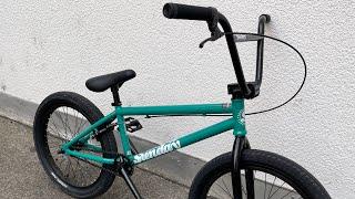 closer view - sunday bikes primer 2022 BMX bike im billiard green