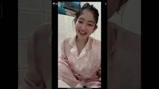 Aulia Fahma Lubis Live Hot belahan mulus pink sexy empuk montok tembem gemesin 🩷