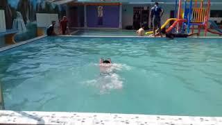 Ngintip mandi +18