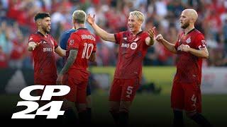 Toronto FC draw with Columbus Crew in home opener