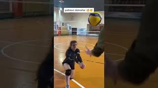 Bir Voleybolcu Nasıl Yetişiyor?  #shorts