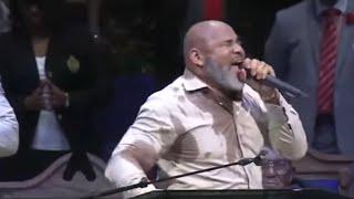  Bishop Brian Nelson closing into CRAZY COGIC PRAISE BREAK - January 2020