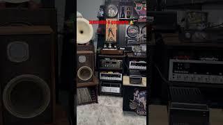 klh model six #audiophilevintagehifi #salsa #salsadura #salsabrava #cds #descarga #rumba #salsabaul