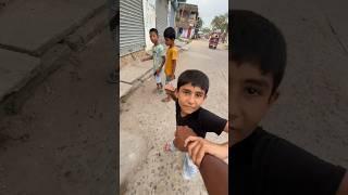 Child hit me#shorts #shortvideo #short #youtubeshorts #happinesshandreaction #tiktok #subscribe