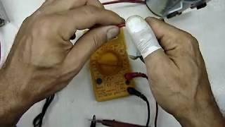 How To measure DC amps  /   كيفية قياس امبير التيار المستمر دي سي