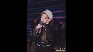 [Douyin] รุ่นพี่ที่น่ารักและเท่ห์ในเวลาเดียวกัน 