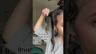 How to Brush Style Wavy Curly Hair for frizz free clumps