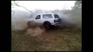 Tug of War - Ford Bronco VS Chevy K1500 - QuattroStig