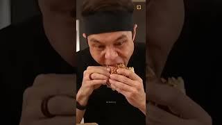 How food challengers eat too much .