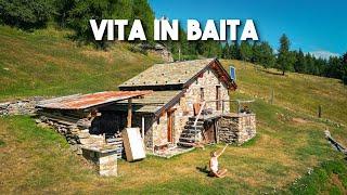 Vivo in una baita di montagna a 1800 m | Vita nella natura in montagna