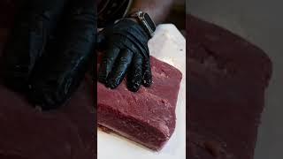 This little trick will guarantee you're cutting your brisket perfectly with the grain EVERY TIME!