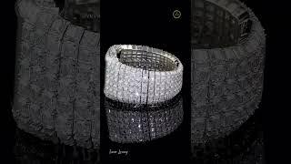 An exquisite blend of time and luxury  #ivevar#unique#luxury#lifestyle#baguette #diamondwatch#usa
