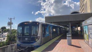 Riding Miami Metrorail Orange Line, Miami International Airport to Dadeland South, 2017-18 Hitachi