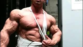 Huge veiny muscle bull Mattia Vecchi showing off his monster muscles