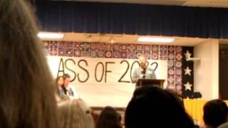 My principal sings