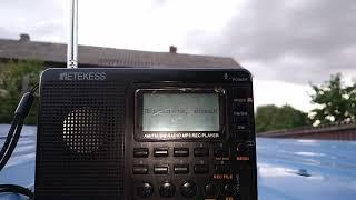 Tecsun pl 330 vs Retekess v 115 test FM