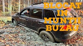 OffRoad Muntii Buzau si Varful PenteleuAm ramas blocat in noroiMitsubishi Pajero Mk3 vs Vw Touareg