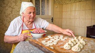85-Year-Old Grandmother's Traditional Life & Secret Family Recipe in Remote Mountains