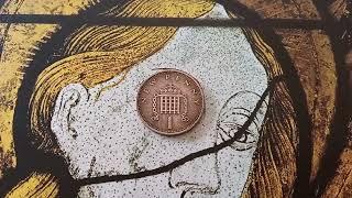  £ 55,000,00  Do you have one Very Rare Error Coin U.K Elizabeth II 1 Penny 1979