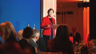 2023 Democracy Awards | Senator Jeanne Shaheen Presents 2023 Movement Award to the Women of Iran