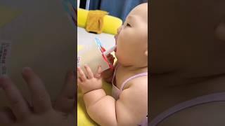 LOL#trending#baby#comedy#status#babyshorts#funny#cute#top#explore#viralvideo#ytshorts#shortsvideo