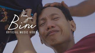 Daun Jatuh - Biru (Official Music Video)