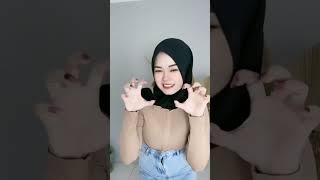 pt Sri Ayu Tarisa# seperti kucing
