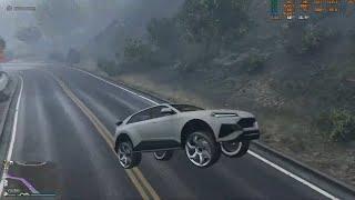 Pegassi Toros (Lamborghini Urus) vs Road Lamp