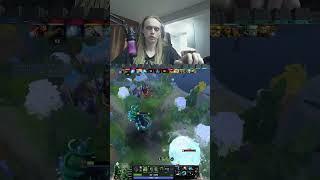 ЭМОКОРОЛЬ ДЕЛАЕТ ТРИПЛКИЛЫ НА 8К ММР В ДОТА2 #dota #dota2 #twitch