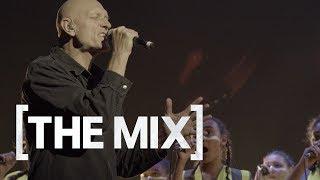 Cat Empire's Felix Riebl teams up with Indigenous girls choir