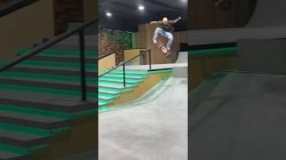 Love a good fatty 2 flatty #skateboarding #skateboardvibes #skateboard #youtuber #clapperboard