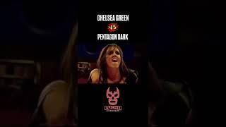 Chelsea Green (Reklusa) vs Pentagon Dark in Lucha UnderGround