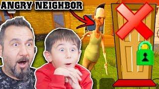 KIZGIN KOMŞUNUN GİZLİ KAPISININ ARKASINDA NE VAR?! | ANGRY NEIGHBOR OYNUYORUZ