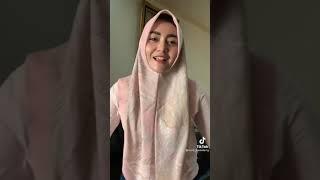 Tiktok jilbab tante