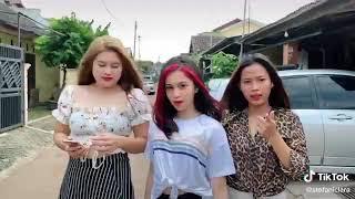 Tiktok clara sut hot