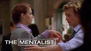 Jane mentalizes Grace | The Mentalist Clips - S1E03