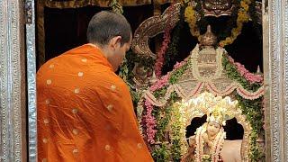 Shrimad Vidhyadheesh Theertha Shripad Vader Swamiji Visited Shree Krishna mandir, VT road Mangalore