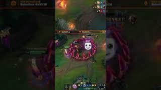 Wenn der ADC Hilfe braucht | m4riuzzzzz auf #Twitch #Lux #League #TwitchClips #LeagueOfLegends #LoL