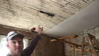 Hanging Drywall in a room in a old house (solo) (Part 4 Bedroom Rehab)