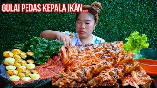 SAMPE KETULANGAN  GULAI PEDAS  KEPALA IKAN ‼️ MAKAN DITEMANI BADAI DAN HUJAN.. 