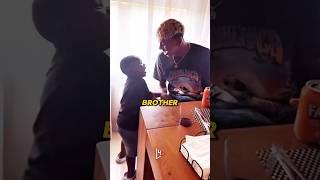 Yamal and his brother play a prank on their mother 