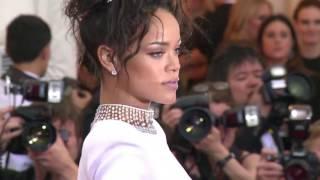 Rihanna Celebrity Scoop