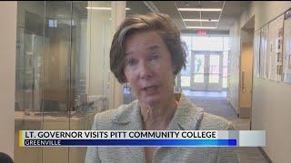 Lieutenant Governor Rachel Hunt visits Pitt Community College