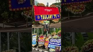 Peek at Andre Taulany's unique flower arrangement for Al Ghazali