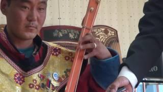 WMA festival 2016 - Namsrai demonstrates the Ikel